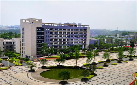 涼山彝族自治州勞動(dòng)職業(yè)技術(shù)學(xué)校招生簡(jiǎn)章