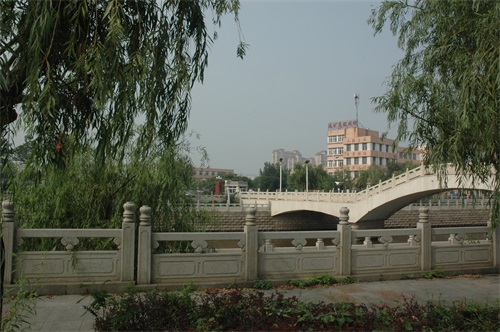 山東龍口礦業(yè)集團(tuán)高級(jí)技工學(xué)校臨床醫(yī)學(xué)專業(yè)怎么樣？