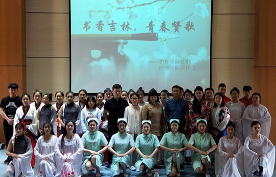 長春醫(yī)學(xué)高等?？茖W(xué)校招生老師QQ及電話