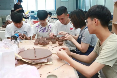 山東省城市服務(wù)技師學(xué)院文創(chuàng)技能大賽分會場之室內(nèi)設(shè)計(jì)專業(yè)