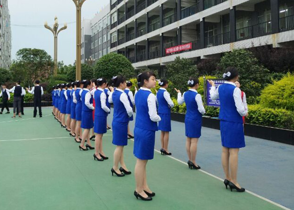 成都鐵路學(xué)校2019秋季招生標(biāo)準(zhǔn)
