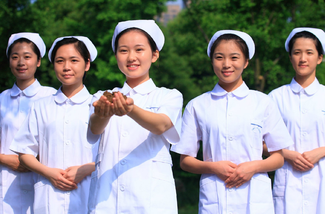 成都市讀衛(wèi)校選哪一個(gè)學(xué)校好