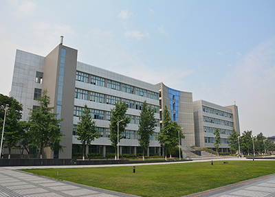 學(xué)校建筑