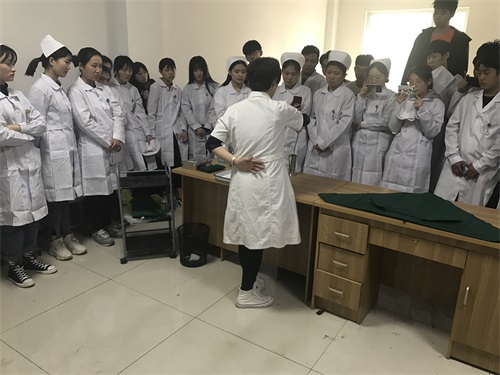 山東龍口礦業(yè)集團(tuán)高級(jí)技工學(xué)校好嗎？