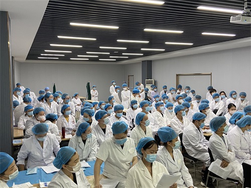 山東龍口礦業(yè)集團高級技工學(xué)校開展技能操作考試培訓(xùn)，積極應(yīng)考！