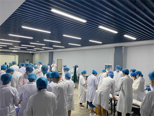 山東龍口礦業(yè)集團高級技工學(xué)校開展技能操作考試培訓(xùn)，積極應(yīng)考！