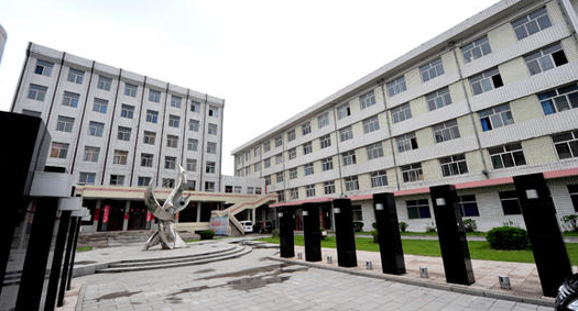 成都市五年制大專職業(yè)學校排名