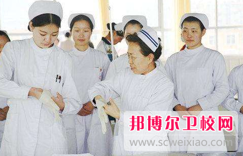 保定2020年衛(wèi)校和職高哪個好