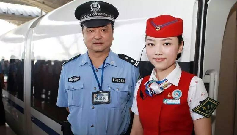 成都市鐵路學(xué)校的招生標(biāo)準(zhǔn)有哪些