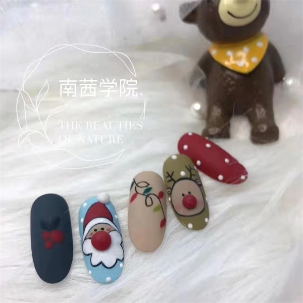 在濟(jì)南哪里能學(xué)美甲技術(shù)？