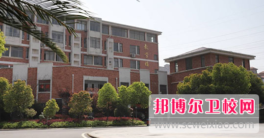 南昌2020年男生學什么衛(wèi)校好