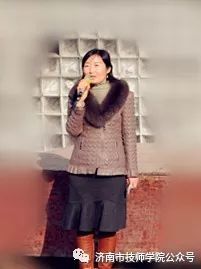 濟南市技師學(xué)院高新校區(qū)青年志愿者協(xié)會啟動儀式暨首次“學(xué)雷鋒志愿活動”紀(jì)實