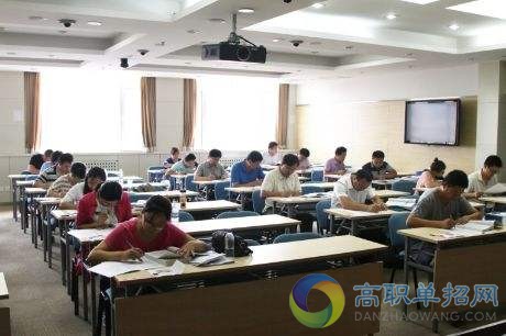  四川職業(yè)技術(shù)學(xué)院?jiǎn)握袑?zhuān)業(yè)計(jì)劃
