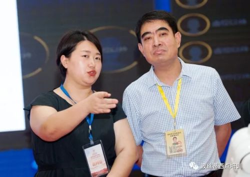 市區(qū)職建科、市區(qū)鑒定中心高度重視、嚴(yán)格要求、認(rèn)真評(píng)審，為大賽順利舉辦保駕護(hù)航
