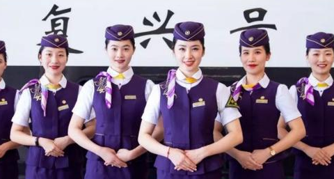 在成都市怎么選擇高鐵學校