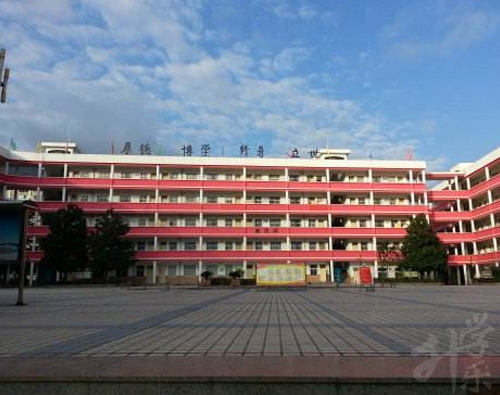 鎮(zhèn)安縣職業(yè)技術教育中心