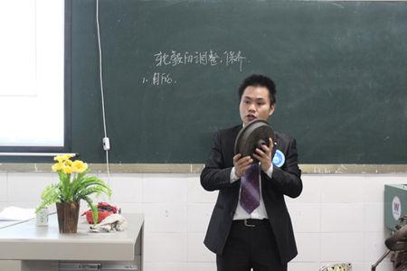 貴陽汽修學(xué)校有汽車美容專業(yè)嗎?學(xué)費(fèi)對(duì)少?
