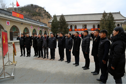參觀革命圣地 汲取奮斗力量——山東東營(yíng)金盾司法學(xué)校組織黨員干部赴革命圣地延安參觀學(xué)習(xí)