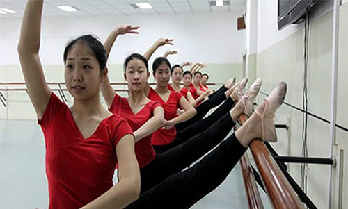 重慶女子職業(yè)高級(jí)中學(xué)學(xué)前教育3+2