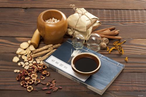 云南新興職業(yè)學(xué)校中藥學(xué)專業(yè)要學(xué)習(xí)哪些課程？就業(yè)方向有哪些？