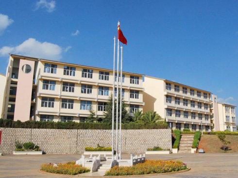 云南新興職業(yè)學院升旗臺