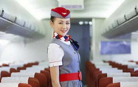  2021年選擇報讀航空學(xué)校好不好