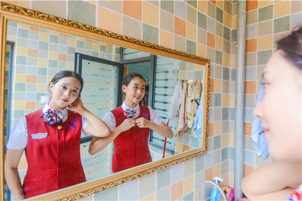 女生初中畢業(yè)要是讀五年制的衛(wèi)校怎么樣？
