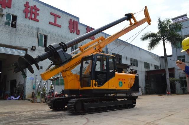 山東港口工程高級技工學(xué)校有工程機(jī)械運(yùn)用與維修專業(yè)嗎？