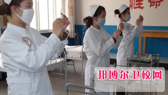 南昌2021年衛(wèi)校和幼師哪個好