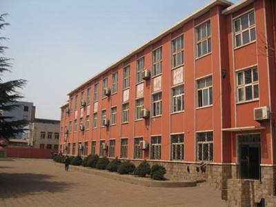 青島航空職業(yè)技術(shù)學(xué)校師資團(tuán)隊(duì)怎么樣？能學(xué)到真正的知識嗎？