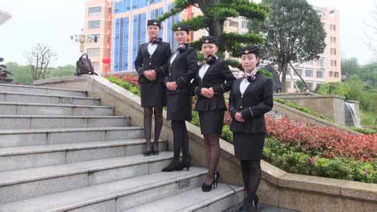 山東威海學(xué)旅游服務(wù)與管理專業(yè)哪所學(xué)校比較好？
