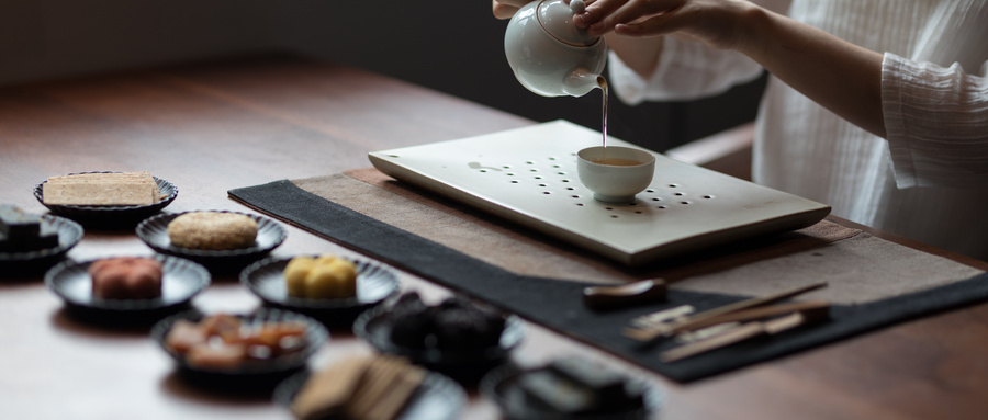茶藝師的前景和收入怎么樣？茶藝師培訓(xùn)_茶藝師證書國家補(bǔ)貼申請