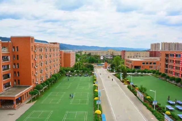 2021年佛山科學(xué)技術(shù)學(xué)院口腔醫(yī)學(xué)院醫(yī)學(xué)檢驗技術(shù)專業(yè)招生