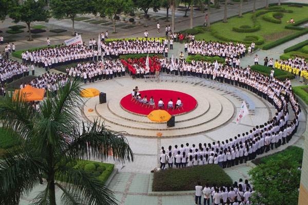 重慶市開州區(qū)職業(yè)教育中心裝潢設(shè)計(jì)專業(yè)怎么樣?