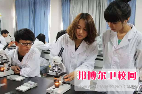 石家莊2021年去讀衛(wèi)校學(xué)什么對以后好一點(diǎn)