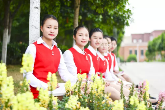貴陽市鐵路工程學(xué)校學(xué)費(fèi)一年多少,招生計(jì)劃